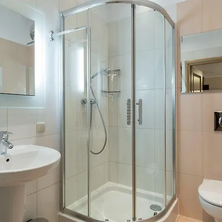 Styl Radowid Z Basenem, Centrum Miasta Lägenhet