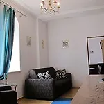 Styl Radowid Z Basenem, Centrum Miasta