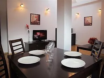 شقة Styl Radowid Z Basenem, Centrum Miasta