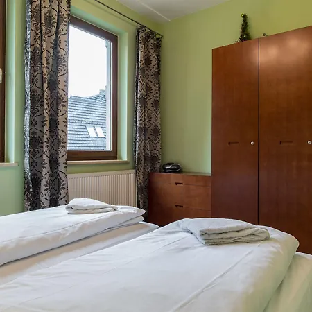 Styl Radowid Z Basenem, Centrum Miasta زاكوباني